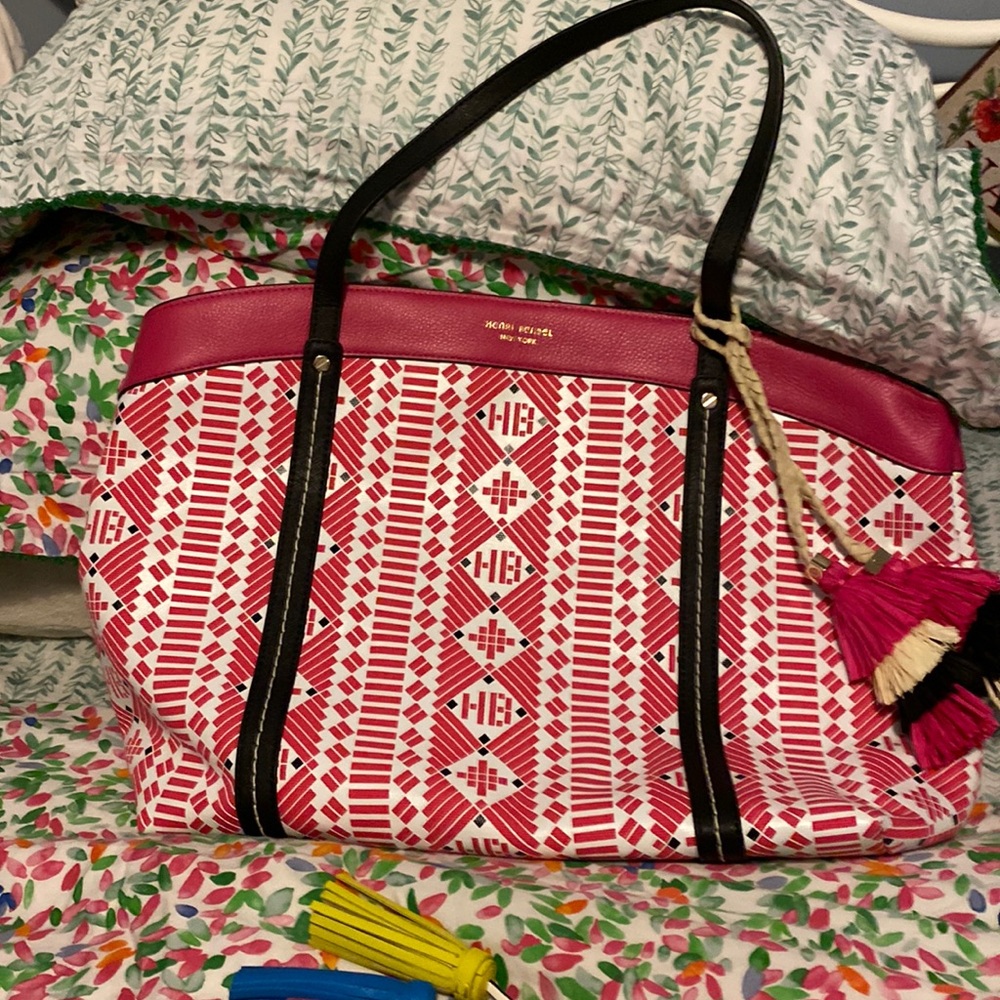 Henri Bendel Pocketbook